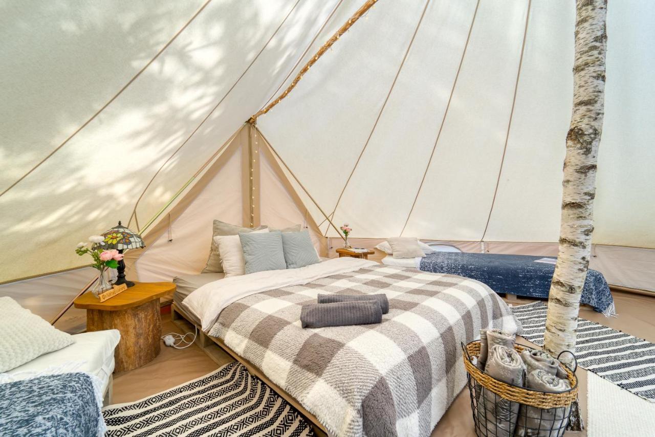 Отель Kuusehaldja Glamping Кохила Экстерьер фото